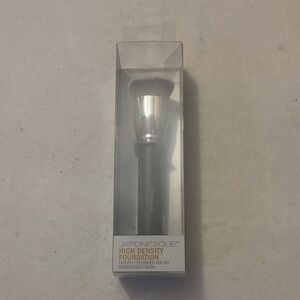 Japonesque High Density Foundation Brush - Black Airbrush Fluffy Blendable Silky